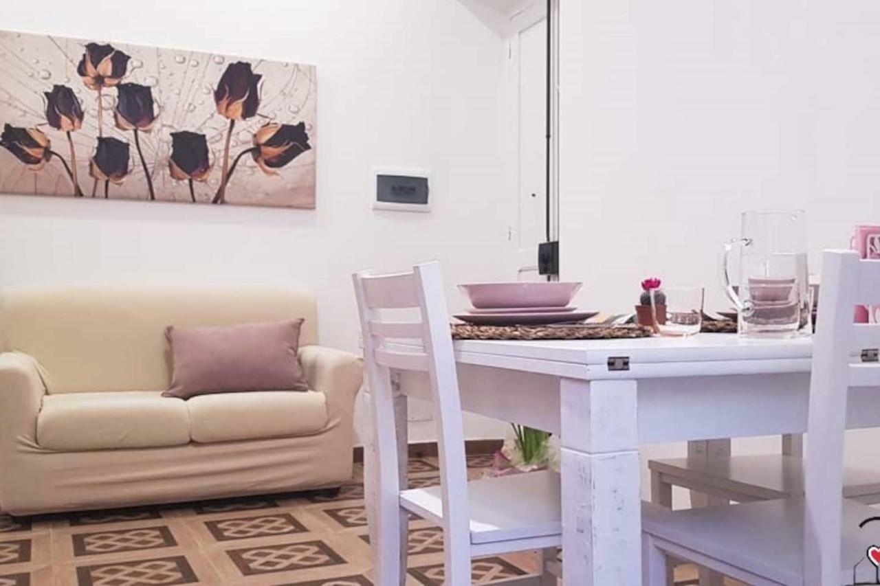 Apartamento Casacrizia Cagliari Exterior foto